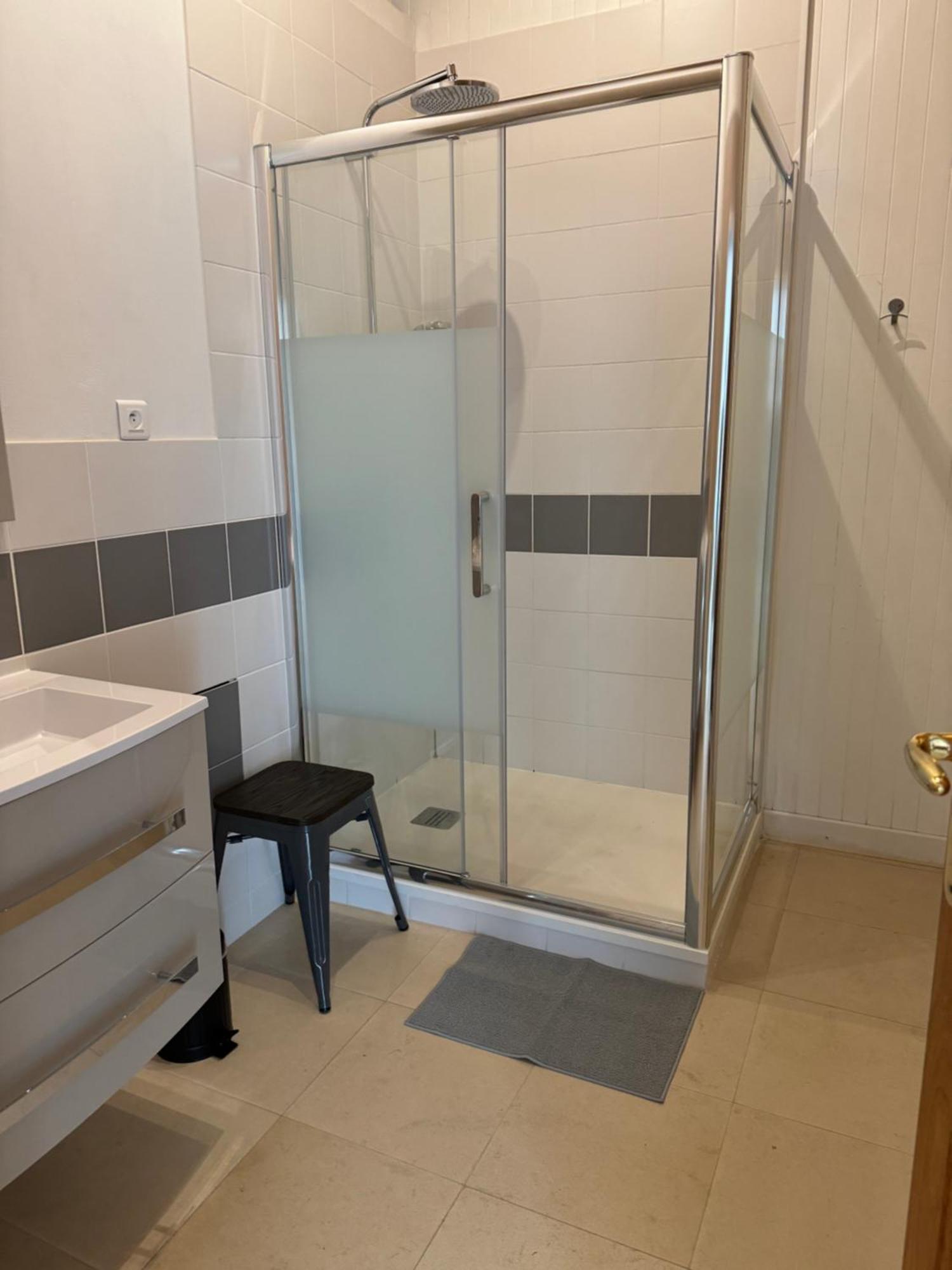 Chambres D'Hotes Des Tours A La Rochelle Ла-Рошель Экстерьер фото